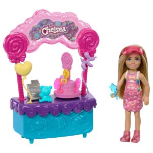 Barbie  Poup??e Chelsea et Kiosque ?? Sucettes et Bonbons, 10??l??ments